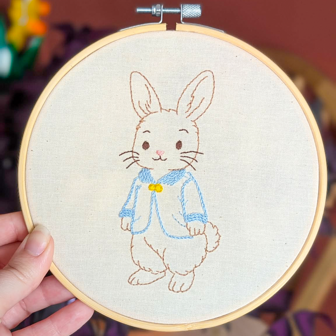 Atelier broderie Pâques à Toulouse : broder un petit lapin de printemps (débutants)